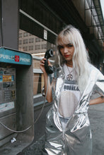 Carregar imagem no visualizador da galeria, The Quaalude Short Sleeve Tee